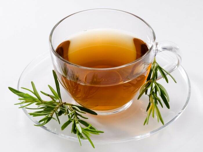Beneficiile ceaiului de rozmarin